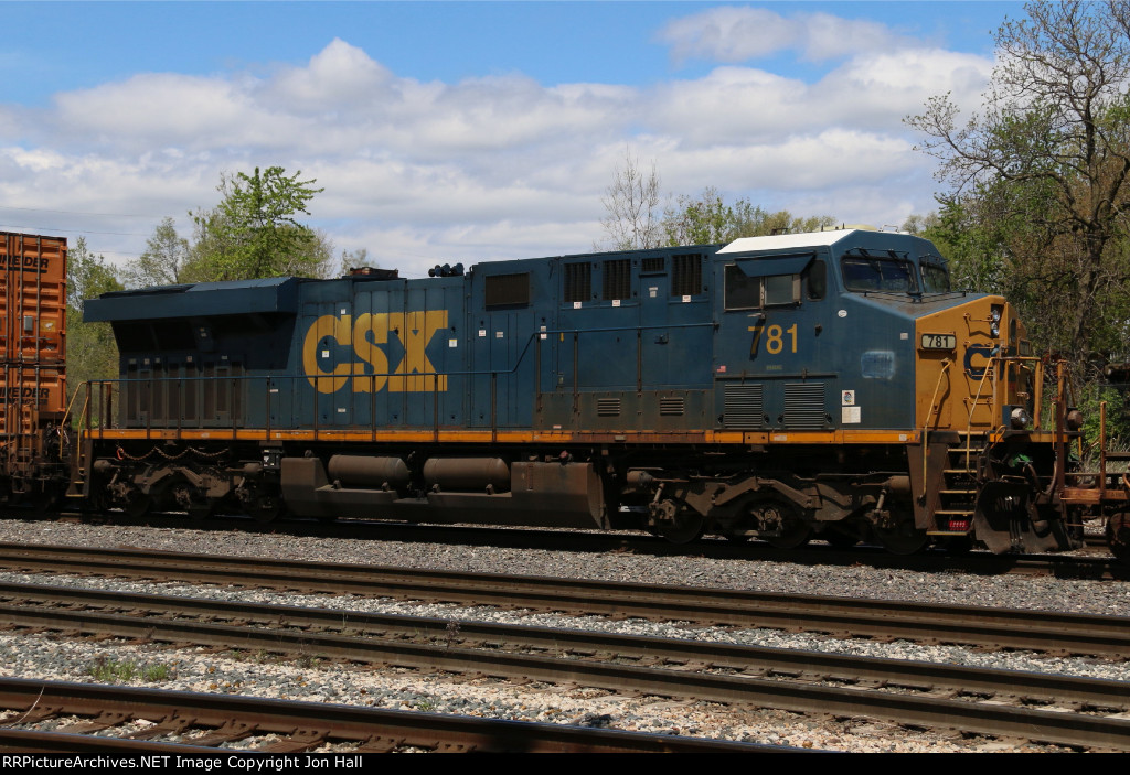 CSX 781